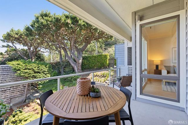 741 Grand View Avenue, San Francisco, CA 94114