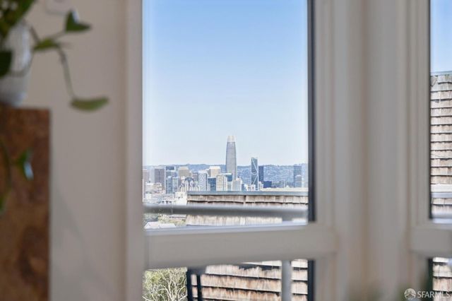 741 Grand View Avenue, San Francisco, CA 94114