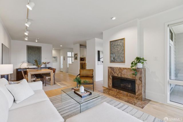 741 Grand View Avenue, San Francisco, CA 94114