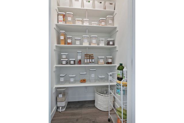 3944 N EAGLE POINT LN, Eagle Mountain, UT 84005