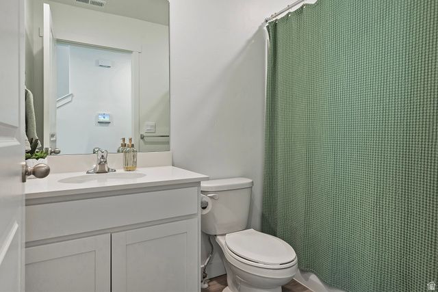 3944 N EAGLE POINT LN, Eagle Mountain, UT 84005