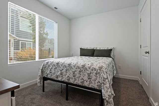 3944 N EAGLE POINT LN, Eagle Mountain, UT 84005