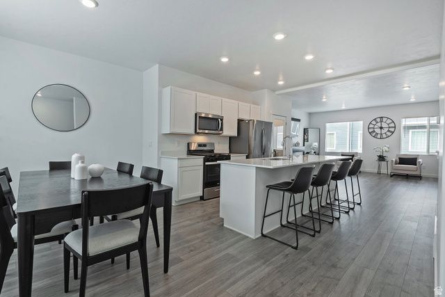 3944 N EAGLE POINT LN, Eagle Mountain, UT 84005