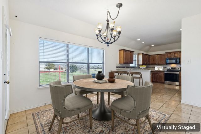 108 Falcons Eye Court, Weatherford, TX 76087