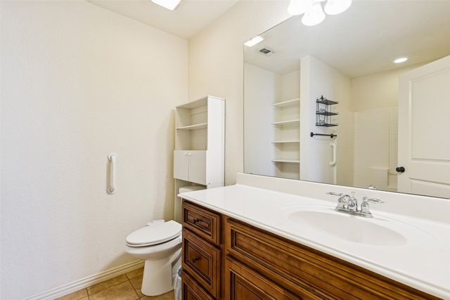 108 Falcons Eye Court, Weatherford, TX 76087