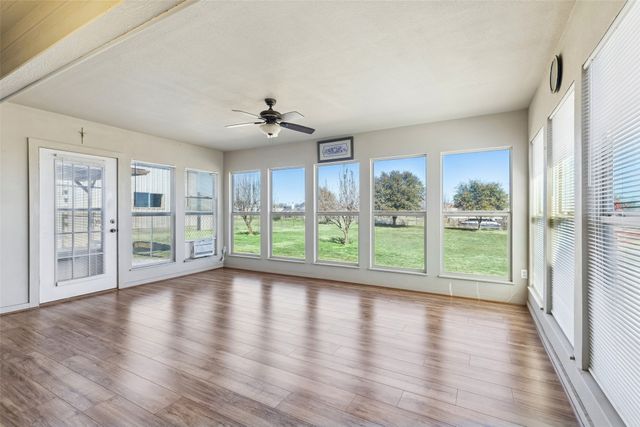 108 Falcons Eye Court, Weatherford, TX 76087