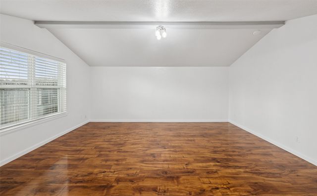 930 Shady Creek Lane, Bedford, TX 76021