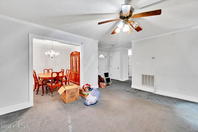 2800 Bells Fork Road, Greenville, NC 27858