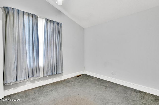 2800 Bells Fork Road, Greenville, NC 27858