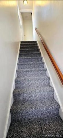 222 Cleveland Avenue, Mineola, NY 11501