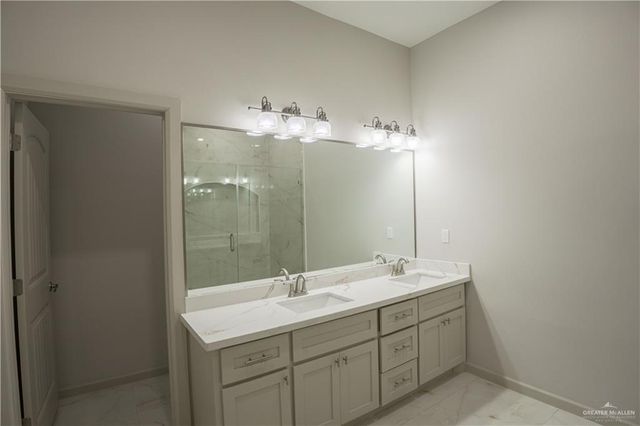 319 Brooks Circle, La Feria, TX 78559