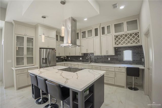 319 Brooks Circle, La Feria, TX 78559