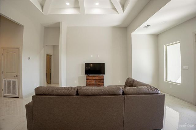 319 Brooks Circle, La Feria, TX 78559