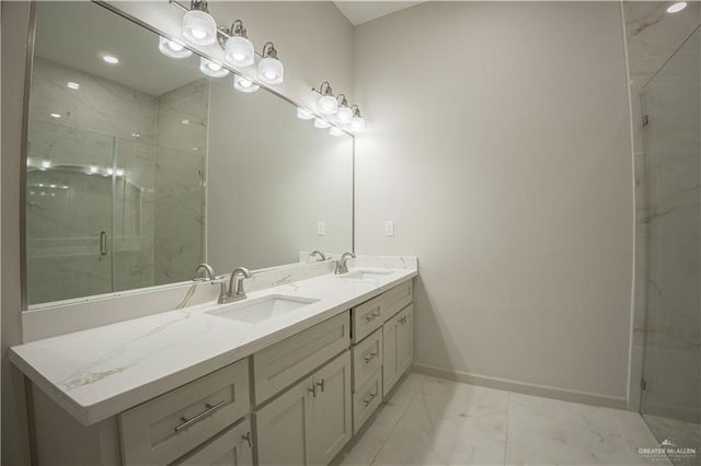 319 Brooks Circle, La Feria, TX 78559