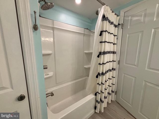 32 PEAR ST, Palmyra, NJ 08065
