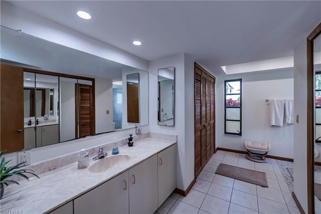 1903 SE 10th AVE, Cape Coral, FL 33990