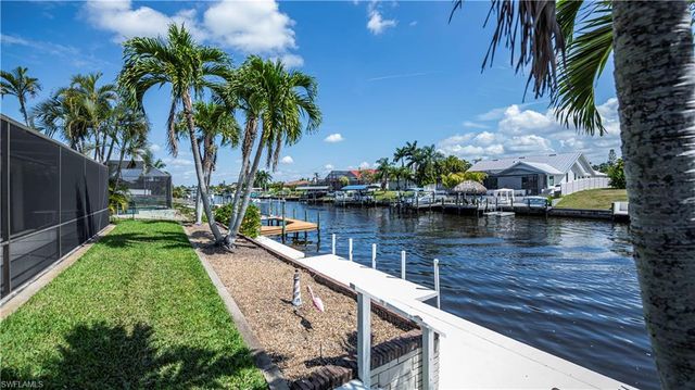 1903 SE 10th AVE, Cape Coral, FL 33990