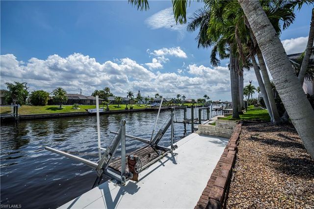 1903 SE 10th AVE, Cape Coral, FL 33990