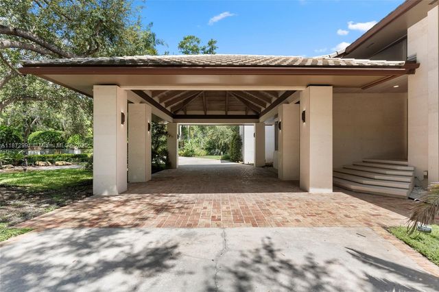 6190 SW 102nd St, Pinecrest, FL 33156