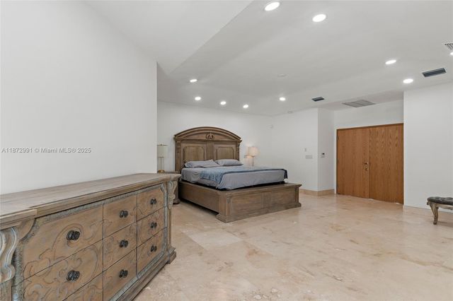 6190 SW 102nd St, Pinecrest, FL 33156