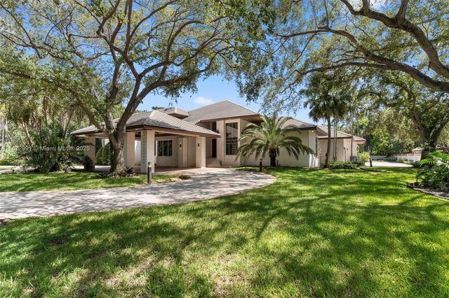 6190 SW 102nd St, Pinecrest, FL 33156