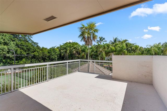 6190 SW 102nd St, Pinecrest, FL 33156