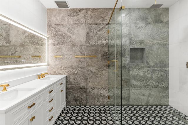 6190 SW 102nd St, Pinecrest, FL 33156