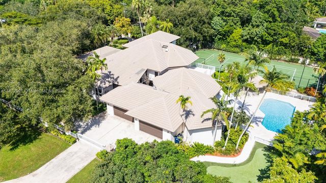 6190 SW 102nd St, Pinecrest, FL 33156