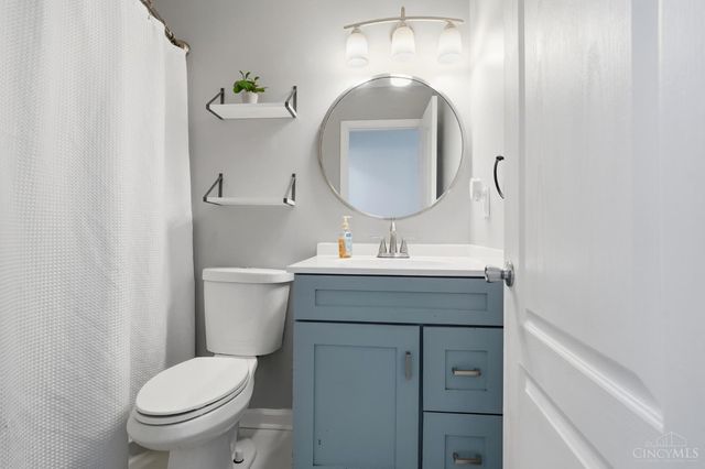 868 Greenwood Lane, Trenton, OH 45067