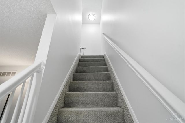 868 Greenwood Lane, Trenton, OH 45067