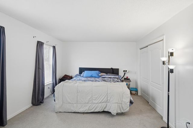 868 Greenwood Lane, Trenton, OH 45067