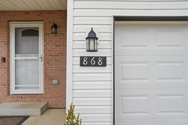 868 Greenwood Lane, Trenton, OH 45067