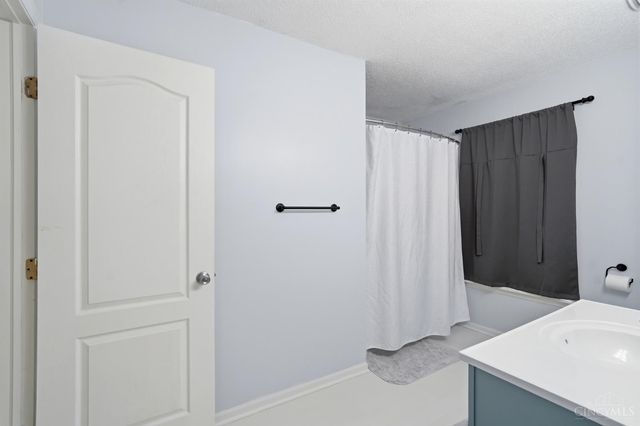 868 Greenwood Lane, Trenton, OH 45067