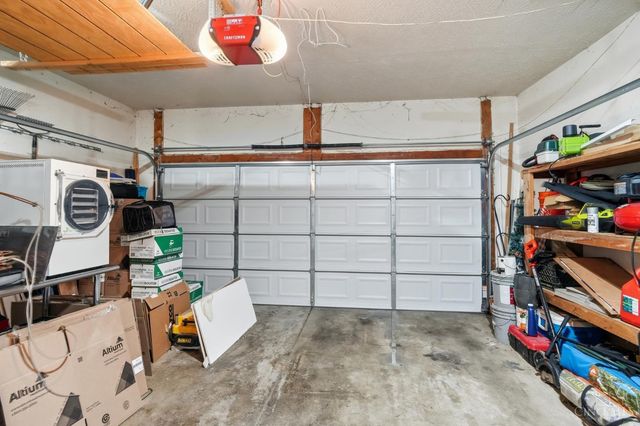 868 Greenwood Lane, Trenton, OH 45067