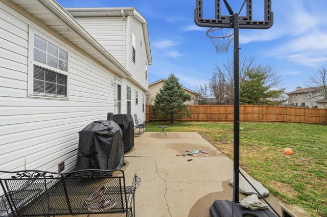 868 Greenwood Lane, Trenton, OH 45067