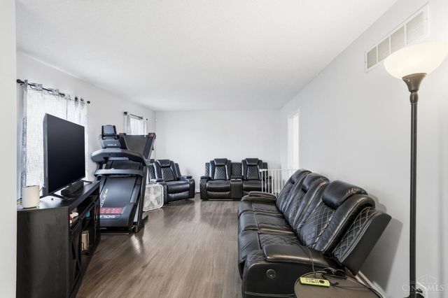 868 Greenwood Lane, Trenton, OH 45067