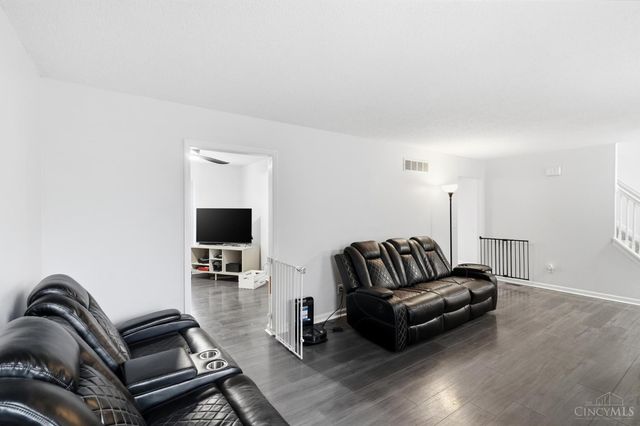 868 Greenwood Lane, Trenton, OH 45067