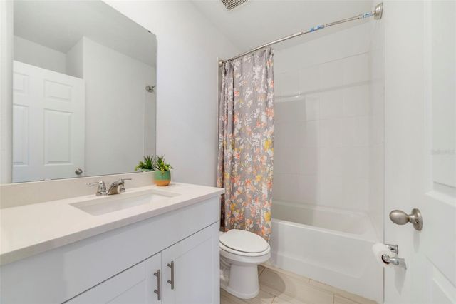 4928 MAINSAIL STREET, Haines City, FL 33844