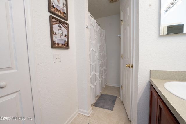 1872 LAGO DEL SUR Drive, Middleburg, FL 32068