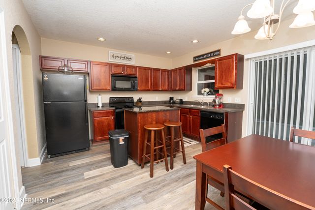 1872 LAGO DEL SUR Drive, Middleburg, FL 32068