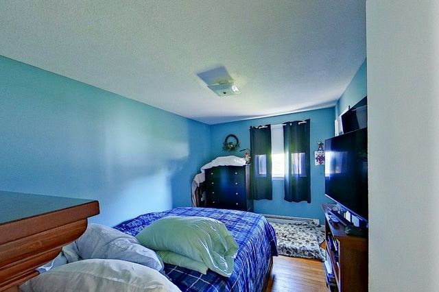 19 Flint Corn Road, Portsmouth, RI 02871