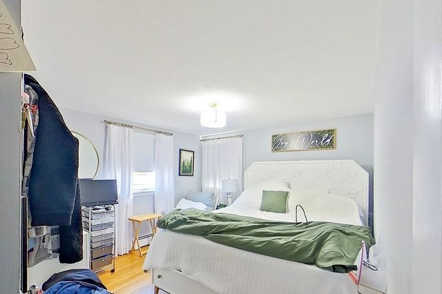 19 Flint Corn Road, Portsmouth, RI 02871