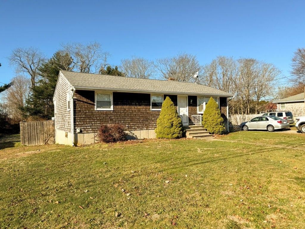 19 Flint Corn Road, Portsmouth, RI 02871