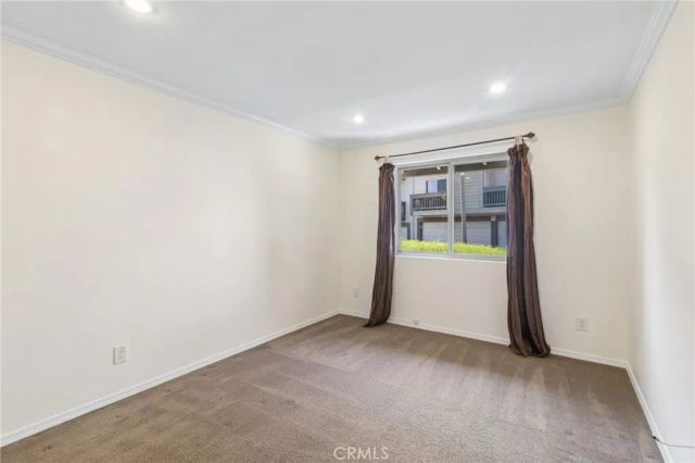 3958 60th, San Diego, CA 92115