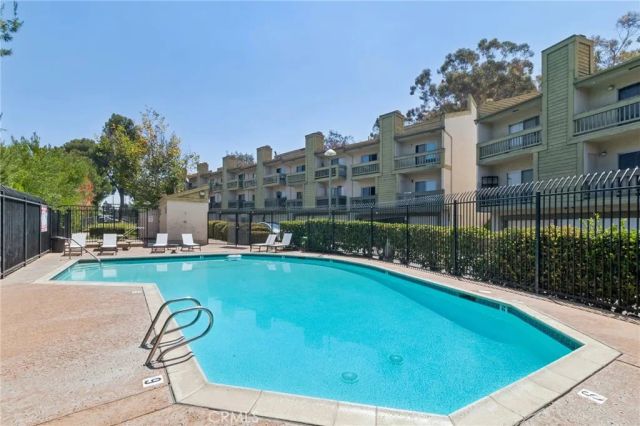 3958 60th, San Diego, CA 92115
