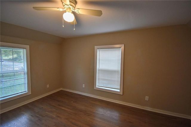 2923 Highland Avenue, Kansas City, MO 64109