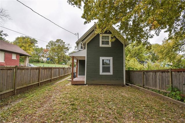 2923 Highland Avenue, Kansas City, MO 64109