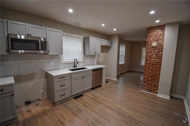 2923 Highland Avenue, Kansas City, MO 64109