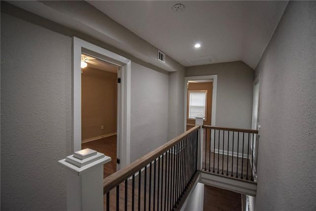 2923 Highland Avenue, Kansas City, MO 64109