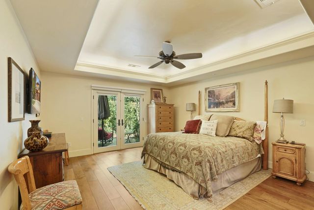 1266 Winerose Ct, Lodi, CA 95242